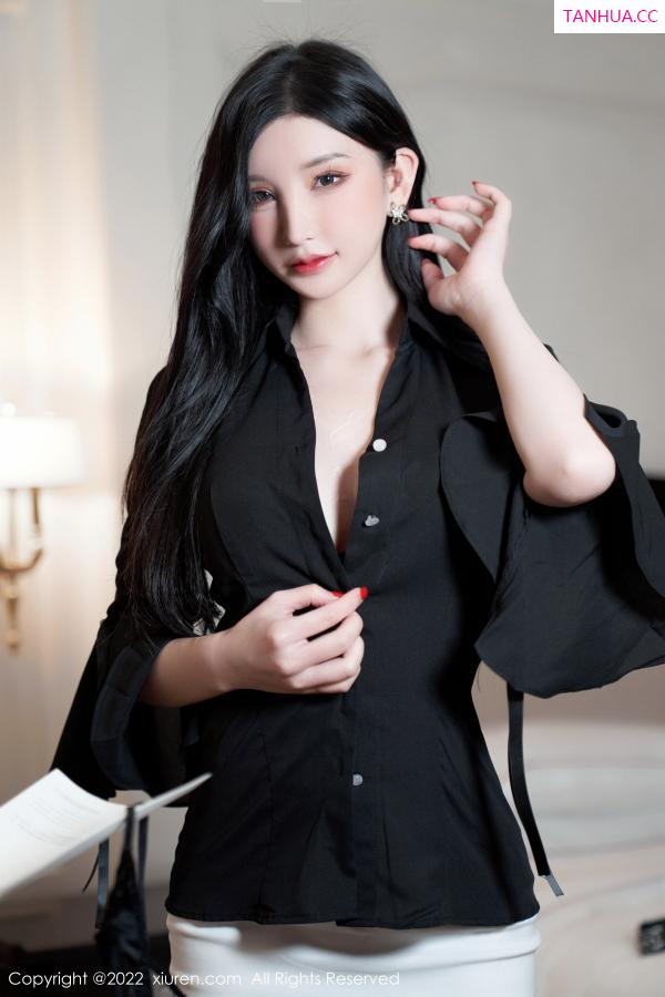 周于希dummy  [XiuRen]高清写真图 2022.12.16 No.6012 周于希Sally 短裙美臀第94张图片